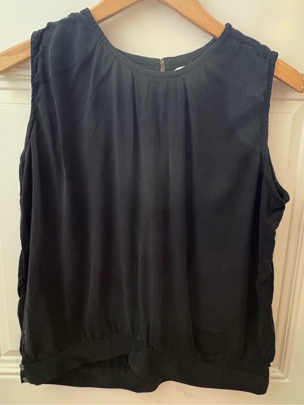 Billy Reid Black 100% Silk Bubble Sleeveless Tank Top—Large
